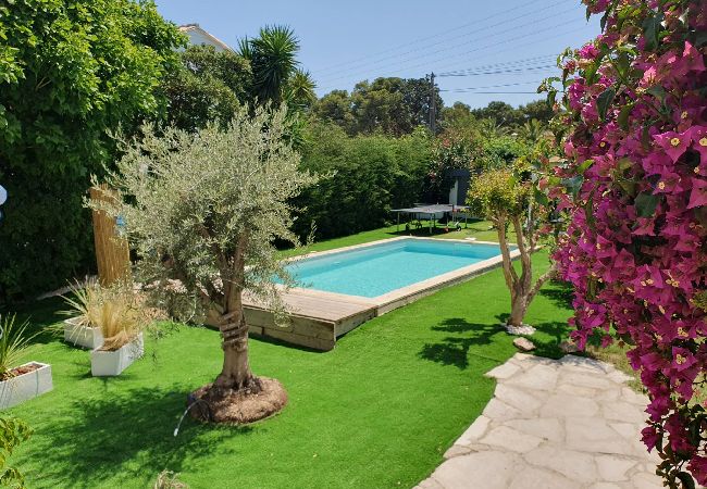 Villa in Hyères - Le diamant blanc de la presqu'île de Giens
