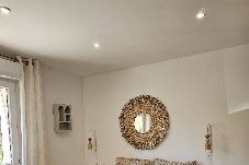 Apartment in Hyères - Essart de comte