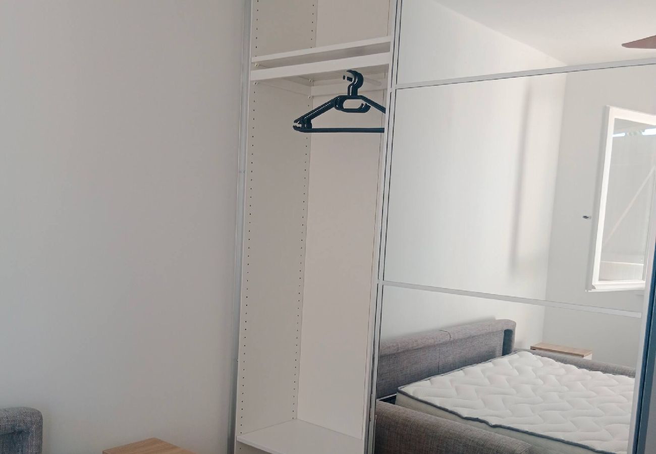 Apartment in Hyères - L'Horizon Bleu COM