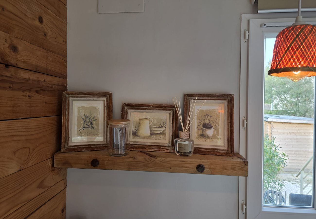 Apartment in Hyères - -