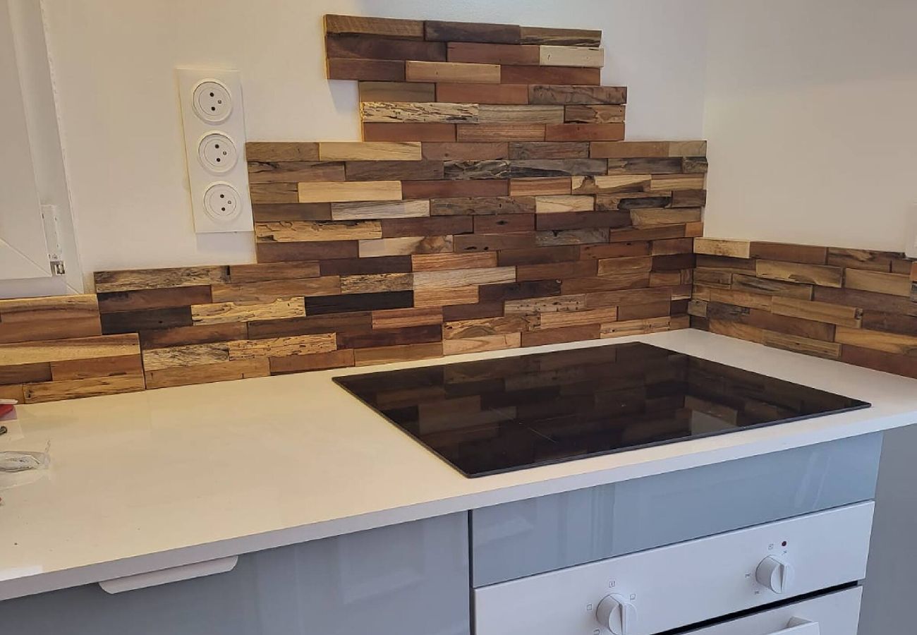 Apartment in Hyères - -