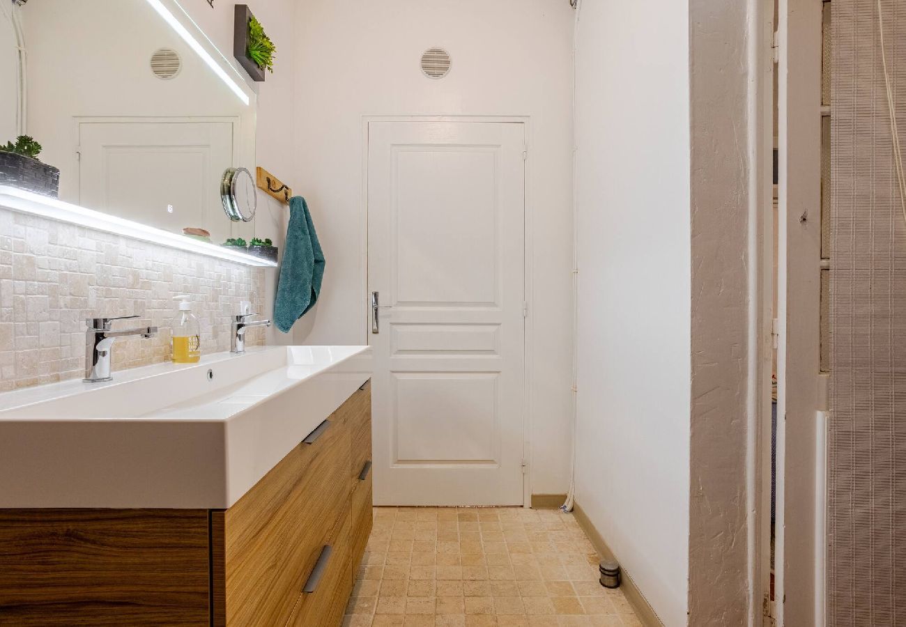 Apartment in Hyères - Le Cigalet Plage La Capte Jardin Presqu'île Giens 