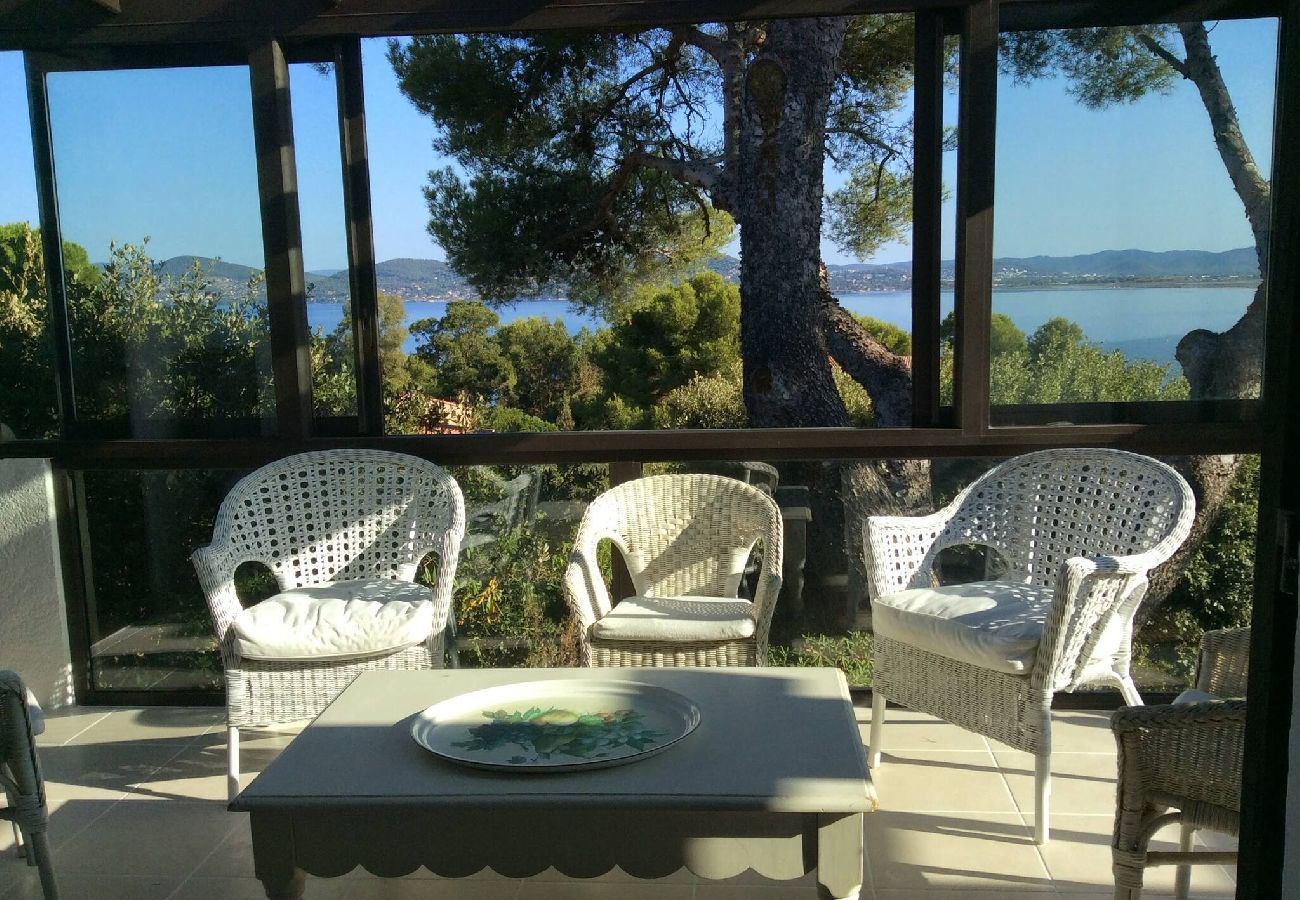 House in Hyères - Villa climatisée Presqu'île de Giens 300m mer 