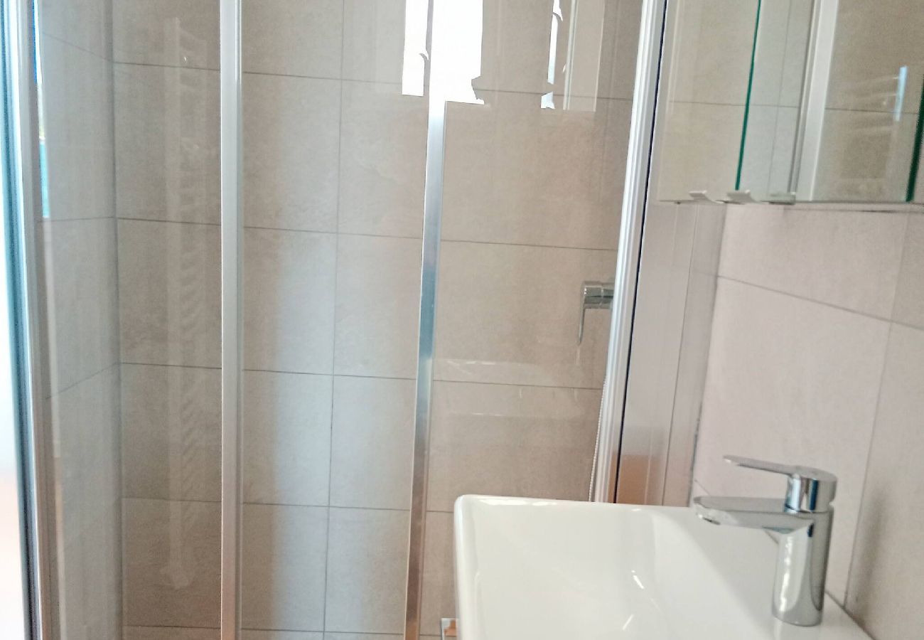 Apartment in Hyères - Blue Horizon – Terrace & Parking 