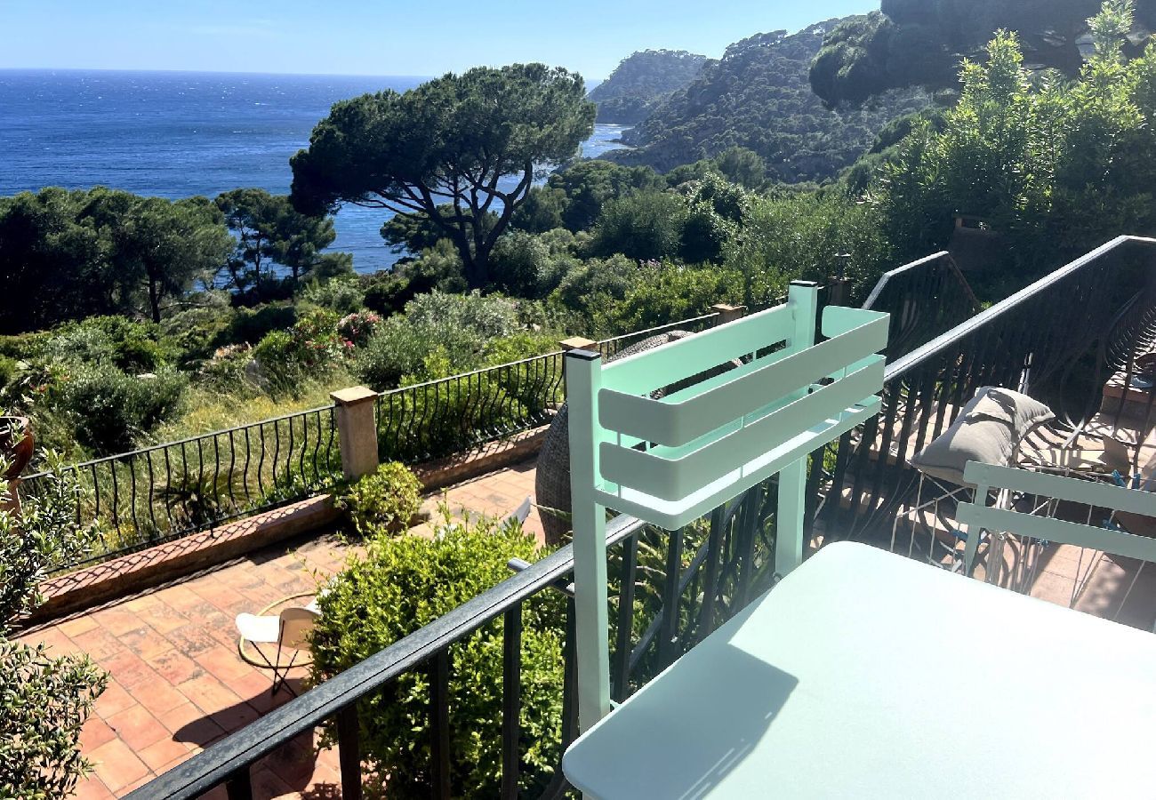 House in Hyères - Renovated Waterfront Paradise, Giens Peninsula A/C