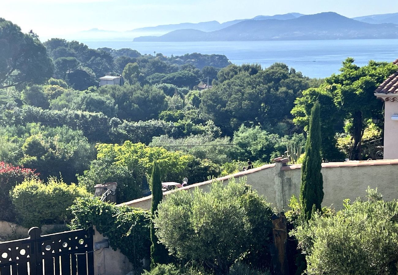 House in Hyères - Renovated Waterfront Paradise, Giens Peninsula A/C