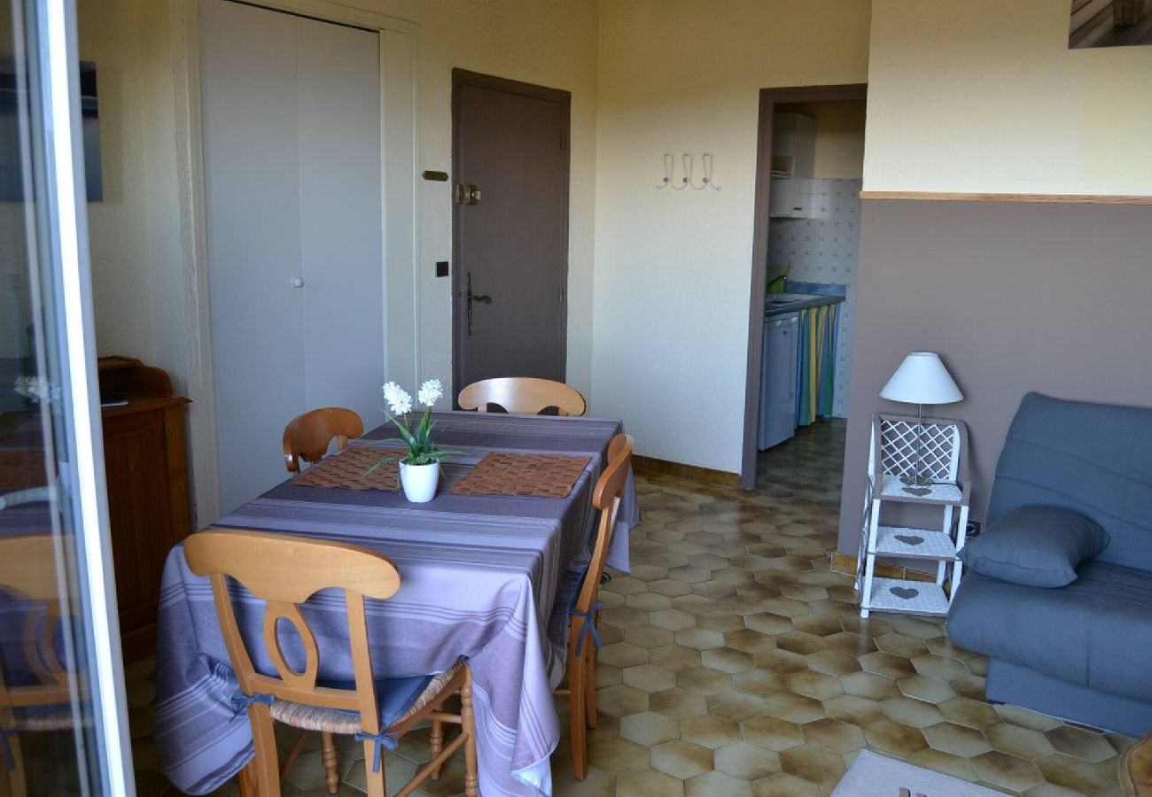 Apartment in Hyères - Sea View Apartment Balcony & Shared Pool A/C