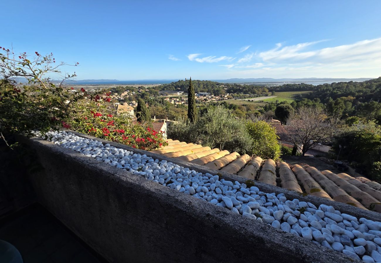 Studio in Hyères - Peaceful Getaway Hyères Costebelle Sea View AC