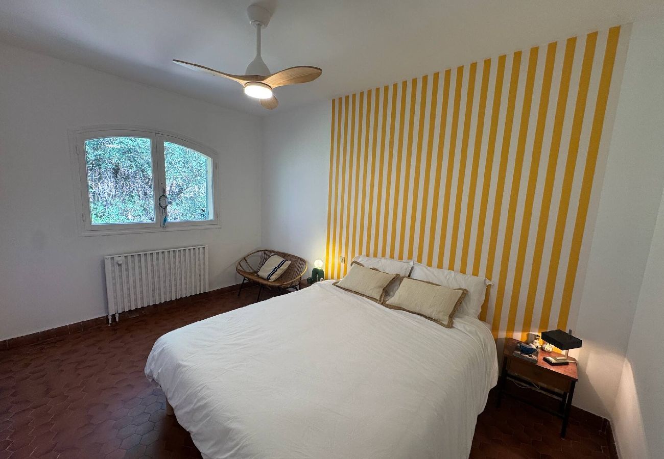 House in Hyères - Villa La Terrasse Bleue – Giens Peninsula, Seafront Access