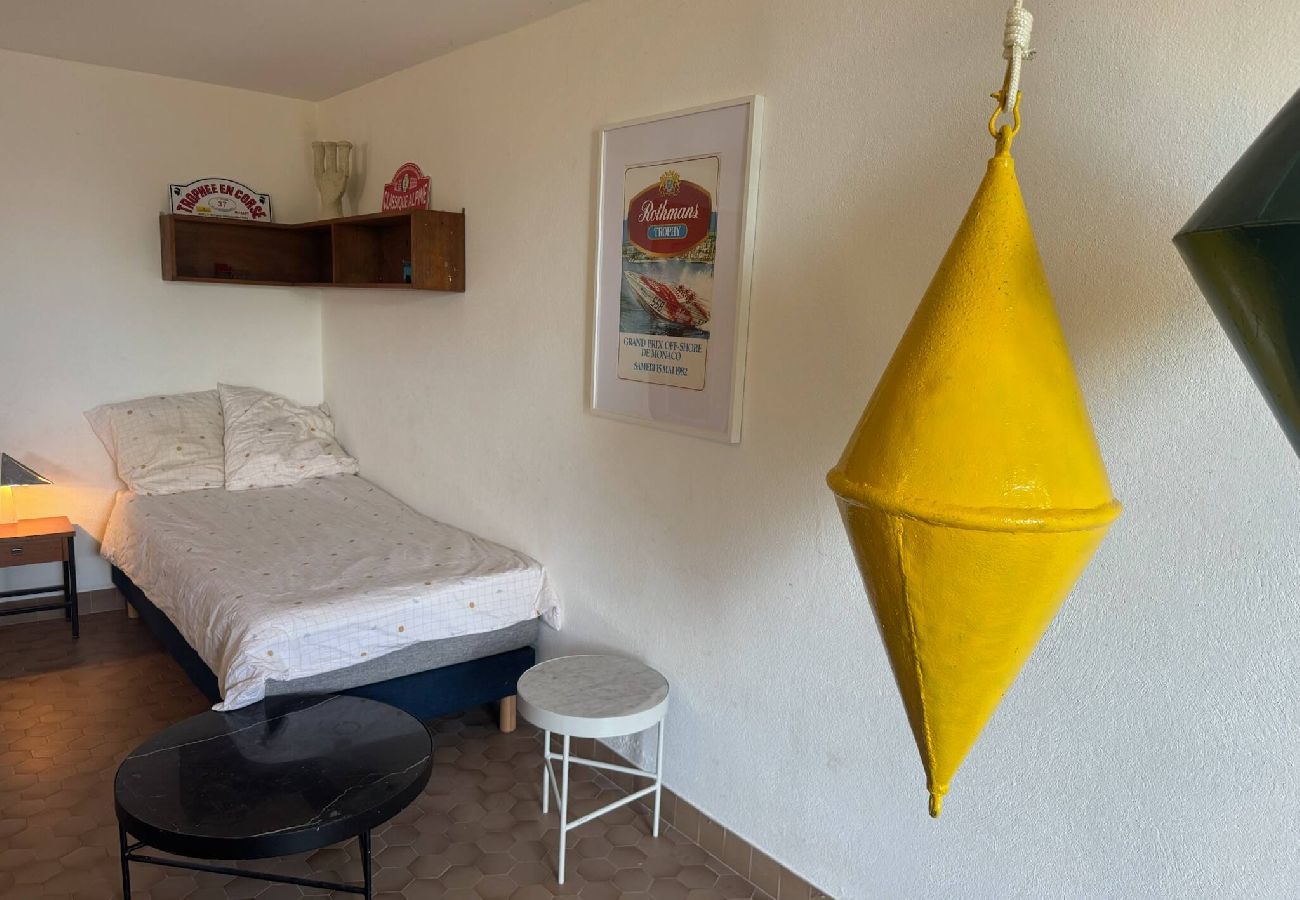 House in Hyères - Villa La Terrasse Bleue – Giens Peninsula, Seafront Access