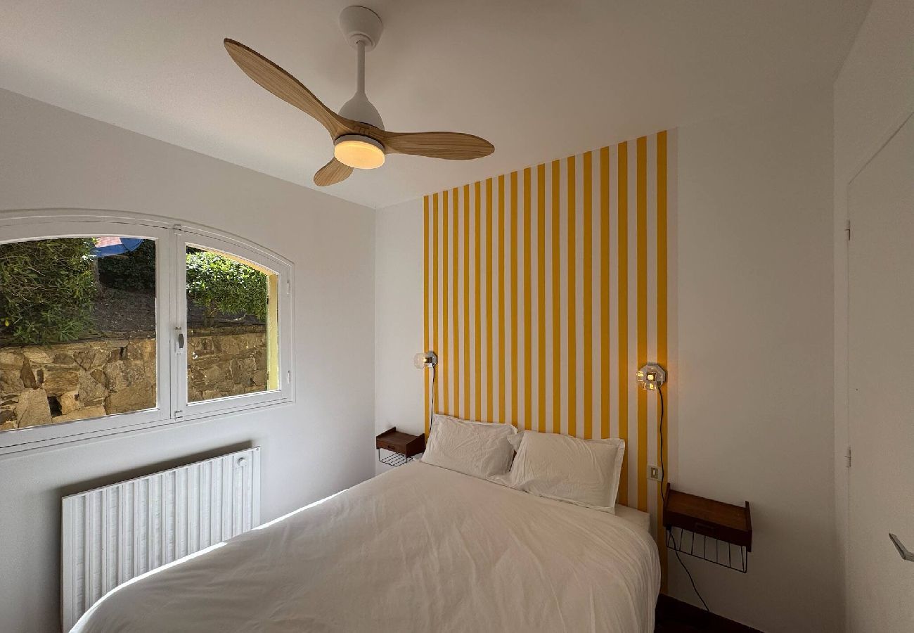 House in Hyères - Villa La Terrasse Bleue – Giens Peninsula, Seafront Access