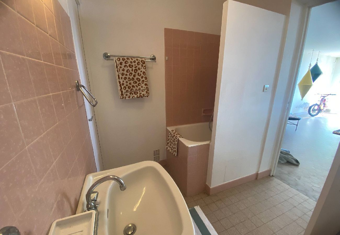 House in Hyères - Villa La Terrasse Bleue – Giens Peninsula, Seafront Access