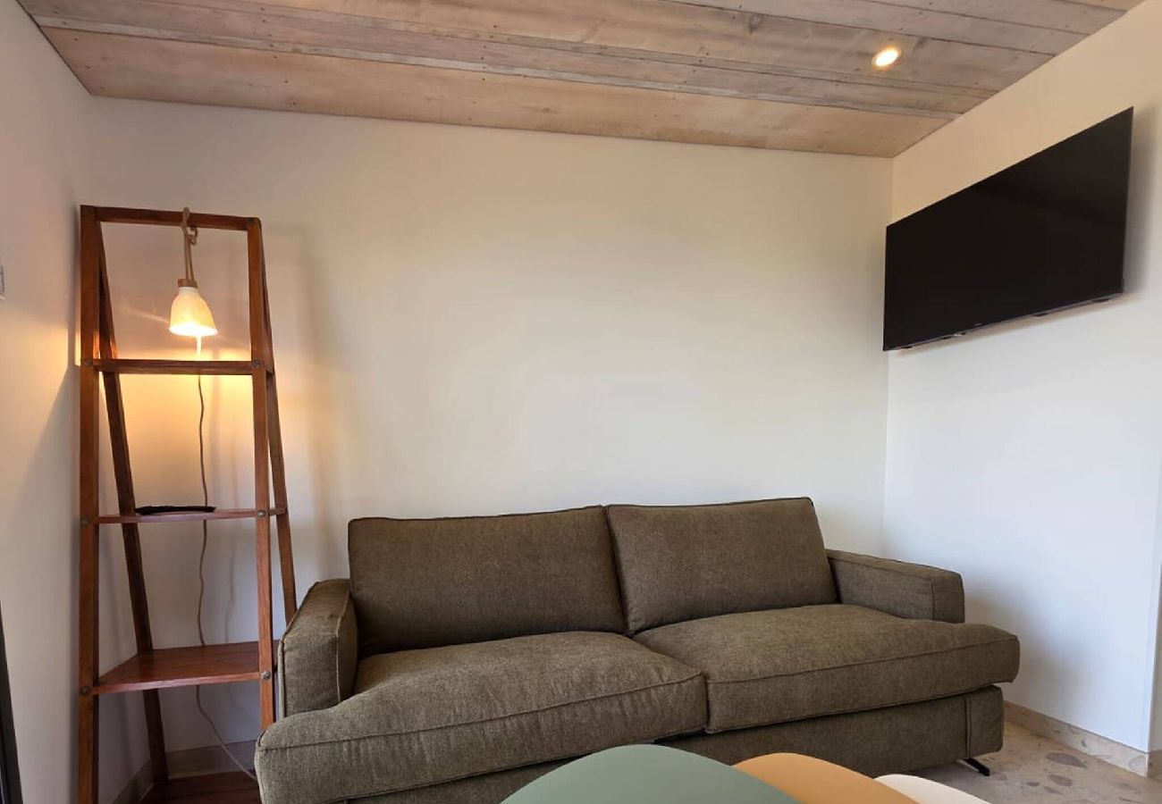 House in Hyères - L'Échappée Bleue – Cabanon vue mer 