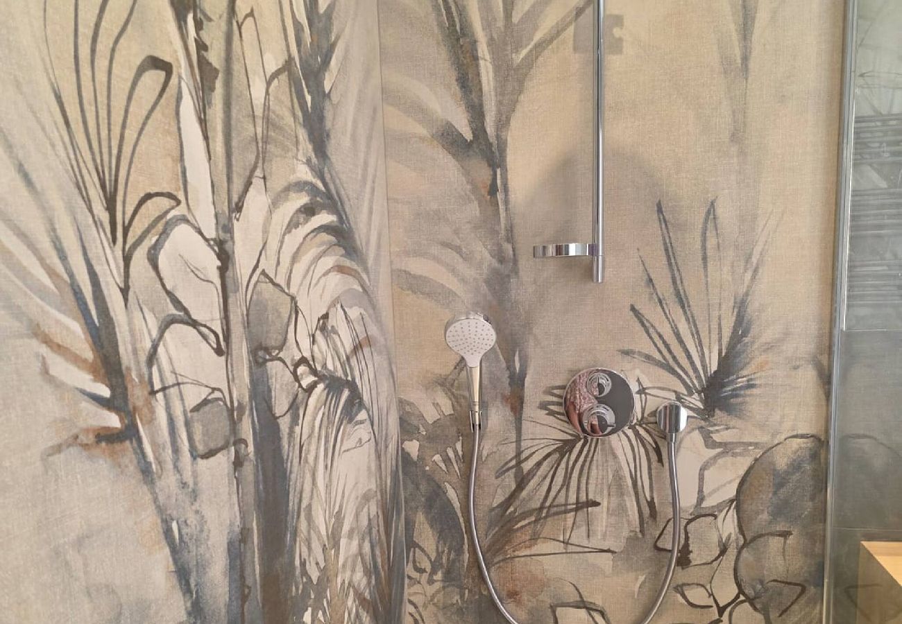 Apartment in Hyères - Under the Palm Tree - Beach - Air Conditioning - Garden
