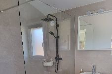 Appartement à Hyères - Les Lilas COM