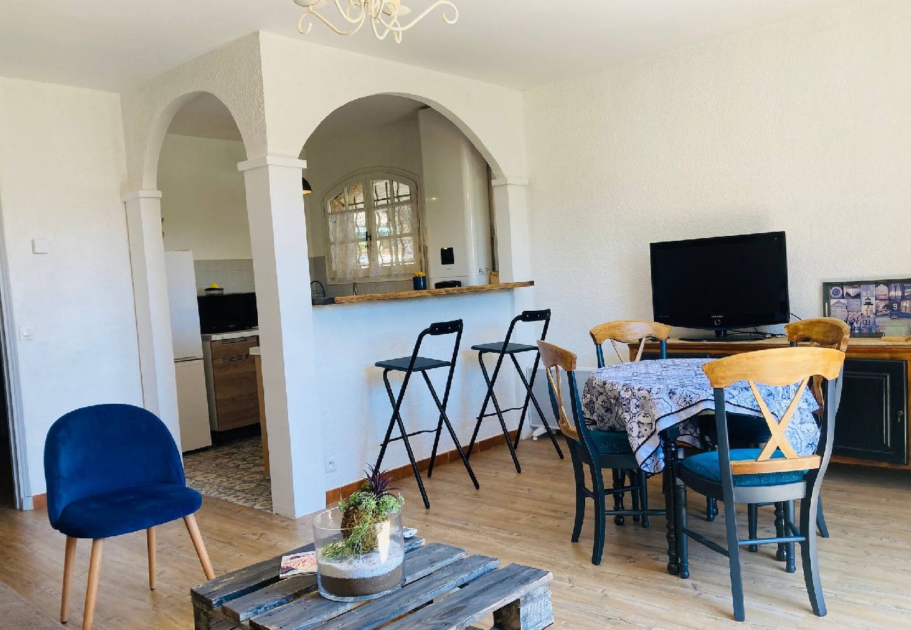 Appartement à Carqueiranne - Les vieux cyprès COM