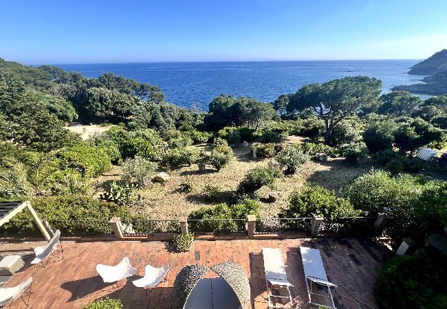 Maison à Hyères - Villa Les Rocheuses