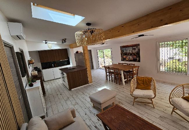 Maison à Hyères - Villa familiale climatisée, plage à pied