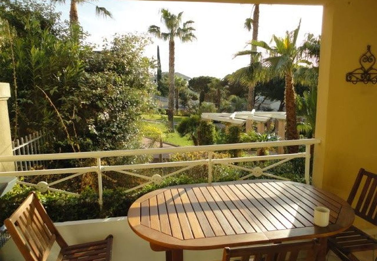 Appartement à Hyères - T2 Domaine Marc et Christine