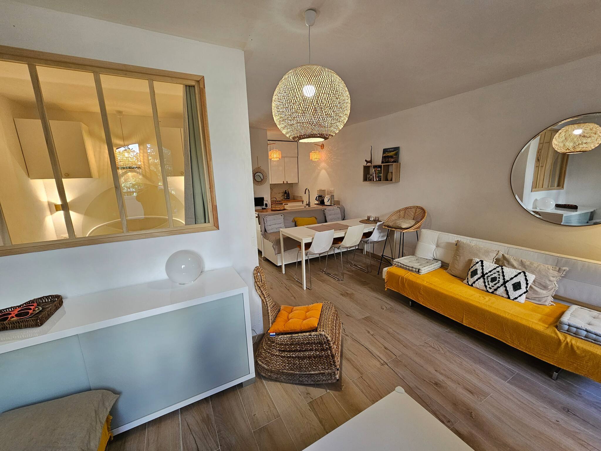  à Hyères - Évasion et plage au port sur Presqu’île de Giens 