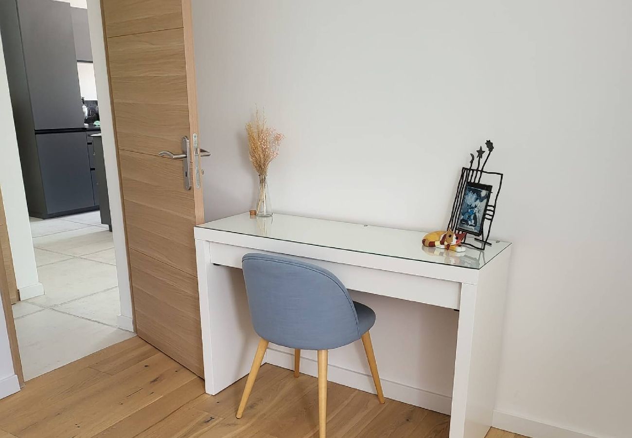 Villa à Hyères - Le diamant blanc de la presqu'île de Giens piscine 