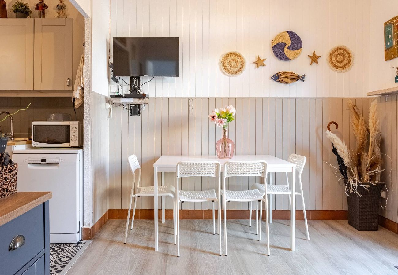 Appartement à Hyères - Le Cigalet Plage La Capte Jardin Presqu'île Giens 