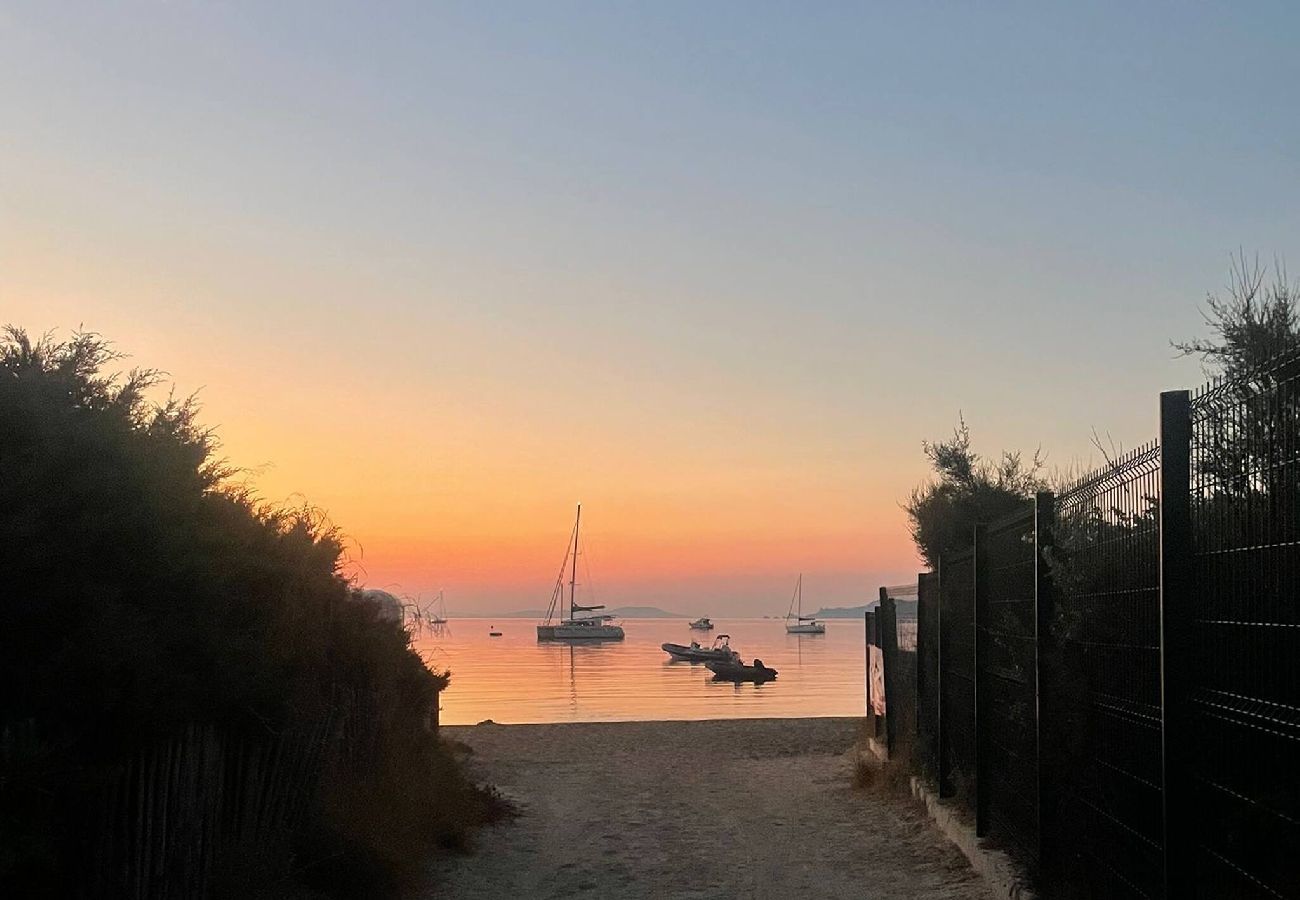Appartement à Hyères - Le Cigalet Plage La Capte Jardin Presqu'île Giens 