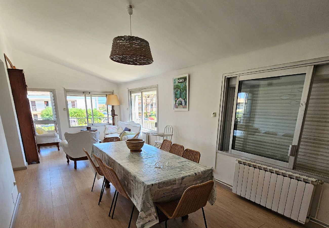 Maison à Hyères - Villa Hamac climatisée à 80m de la mer Beach House 