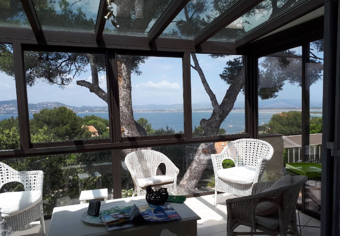 Maison à Hyères - Villa climatisée Presqu'île de Giens 300m mer 