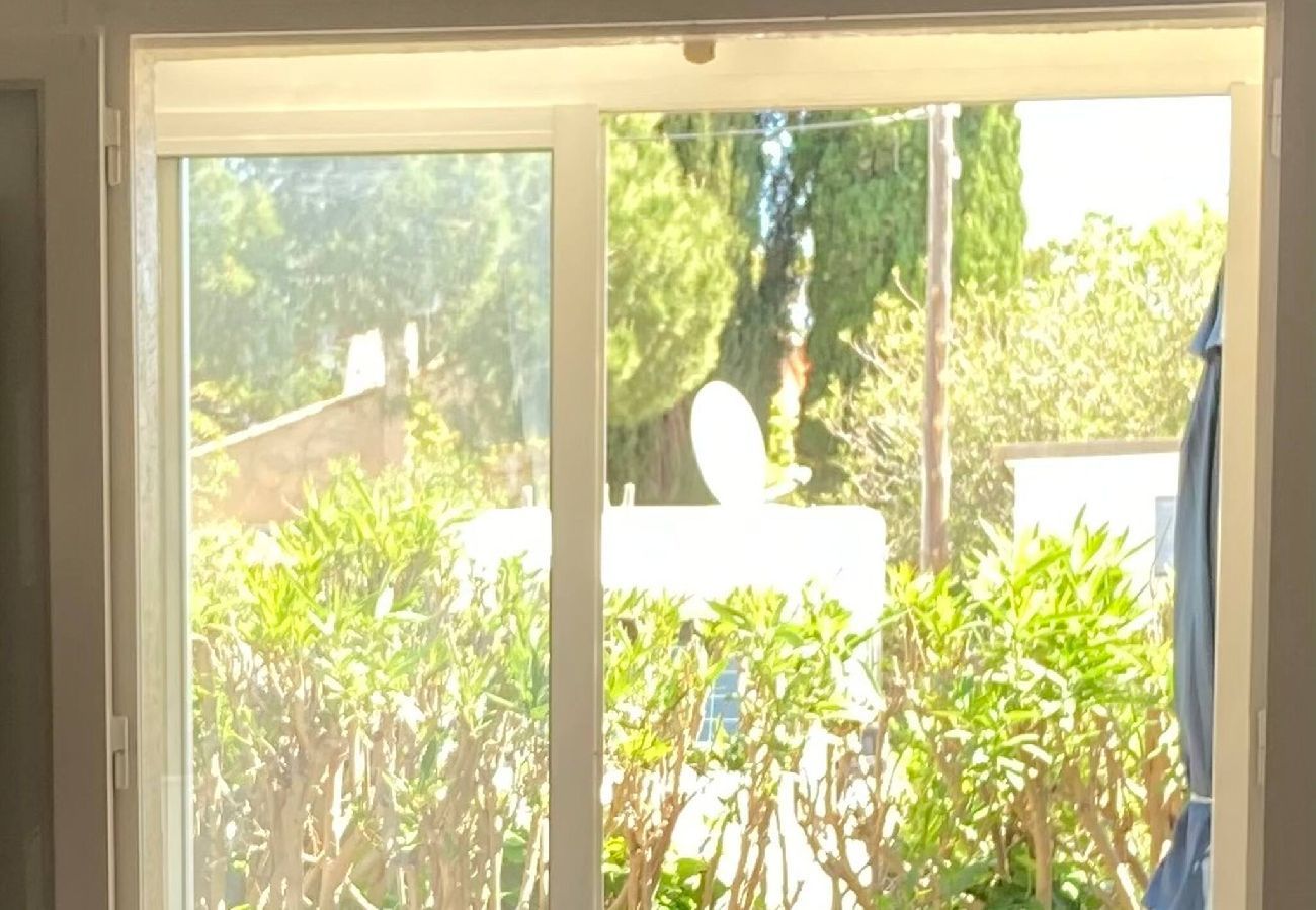 Appartement à Hyères - L'horizon Bleu - Terrasse & Parking 