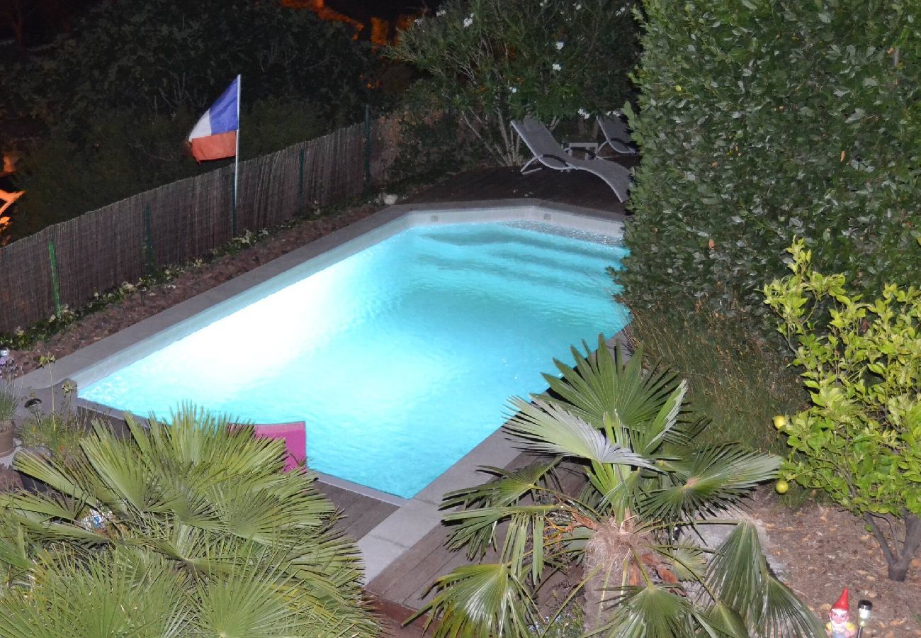 Studio à Hyères - Escapade Paisible Hyères Costebelle Clim Vue Mer