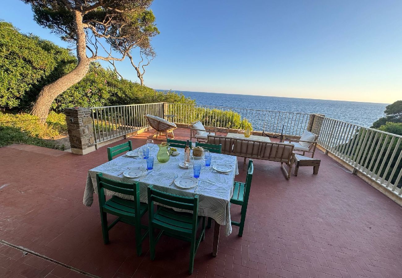 Maison à Hyères - Villa La Terrasse Bleue Presqu'île Giens accès mer 
