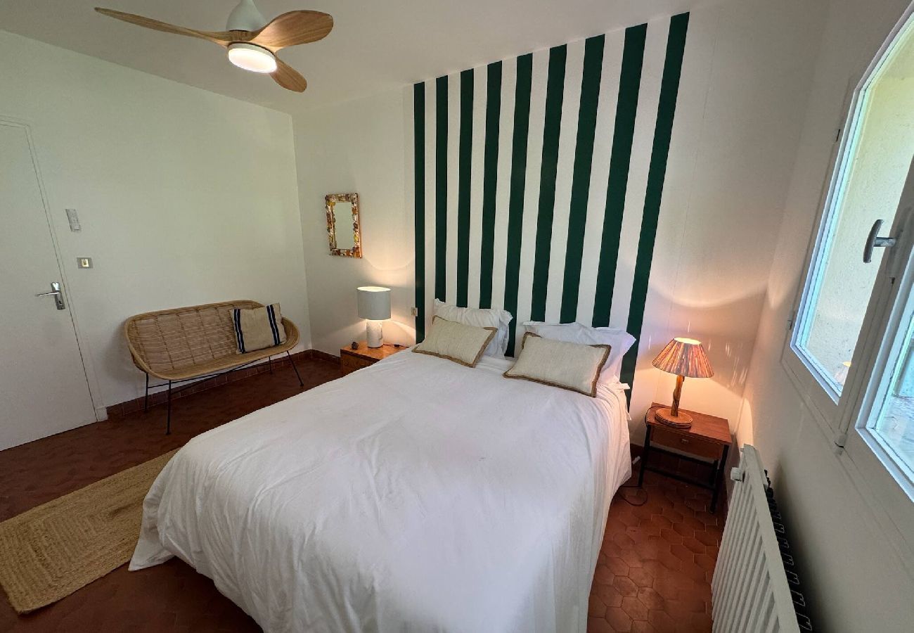 Maison à Hyères - Villa La Terrasse Bleue Presqu'île Giens accès mer 