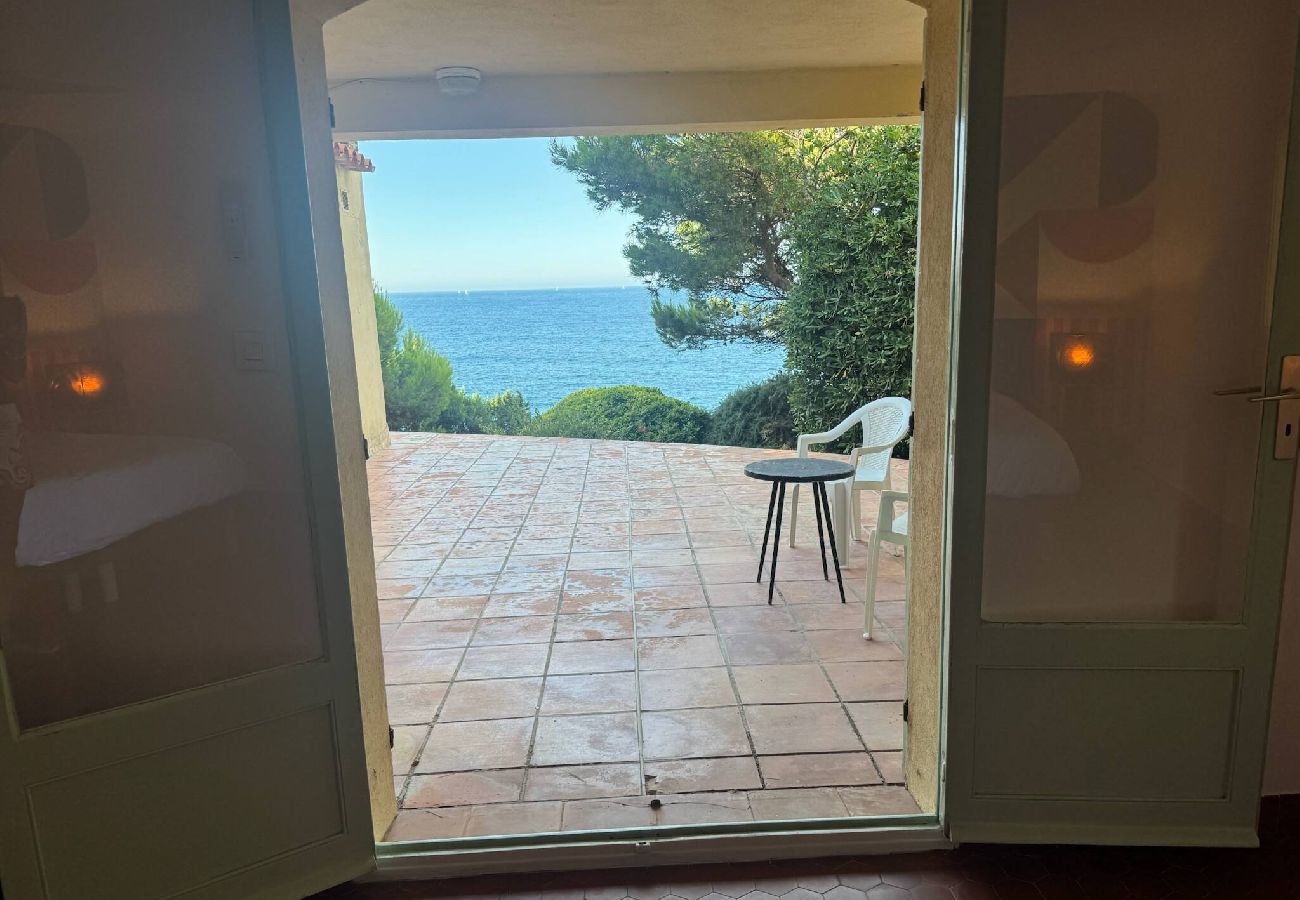 Maison à Hyères - Villa La Terrasse Bleue Presqu'île Giens accès mer 