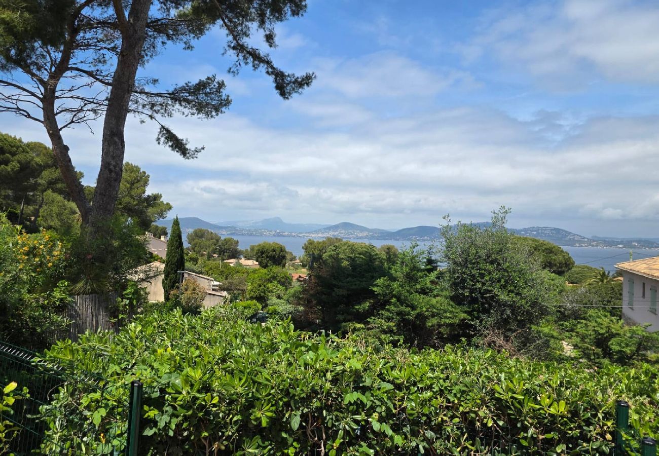Maison à Hyères - L'Échappée Bleue – Cabanon vue mer 