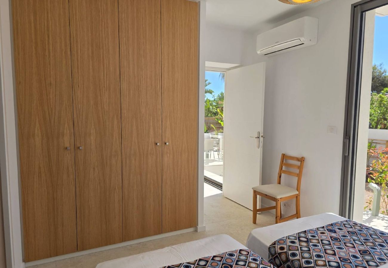 Appartement à Hyères - Sous Le Palmier - Plage - Climatisation - Jardin 