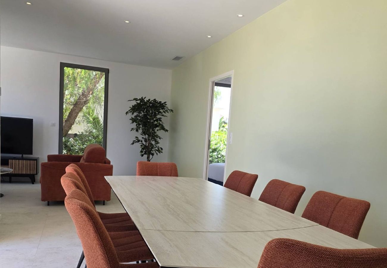 Maison à Hyères - Élégante villa neuve à deux pas de la plage - Clim 