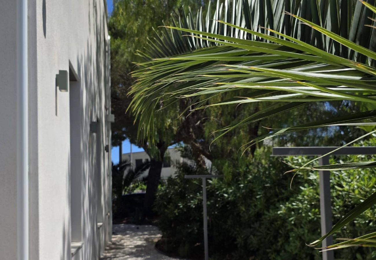 Maison à Hyères - Élégante villa neuve à deux pas de la plage - Clim 