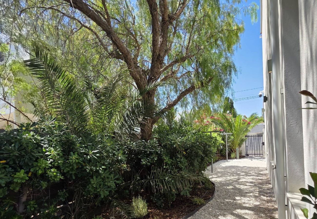 Maison à Hyères - Élégante villa neuve à deux pas de la plage - Clim 